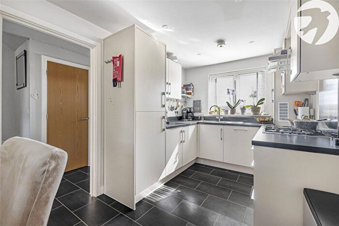 3 Bedroom Terraced House For Sale In Gambit Way, Wainscott, Strood, Kent, ME3