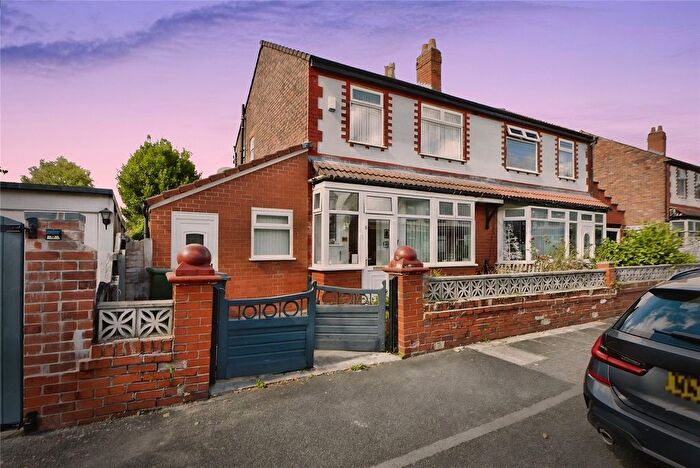 3 Bedroom Semi Detached House For Sale In Luxor Grove, Denton, Manchester, Greater Manchester, M34