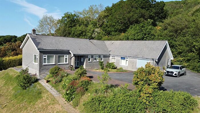 5 Bedroom Detached Bungalow For Sale In Taliesin, Machynlleth, SY20