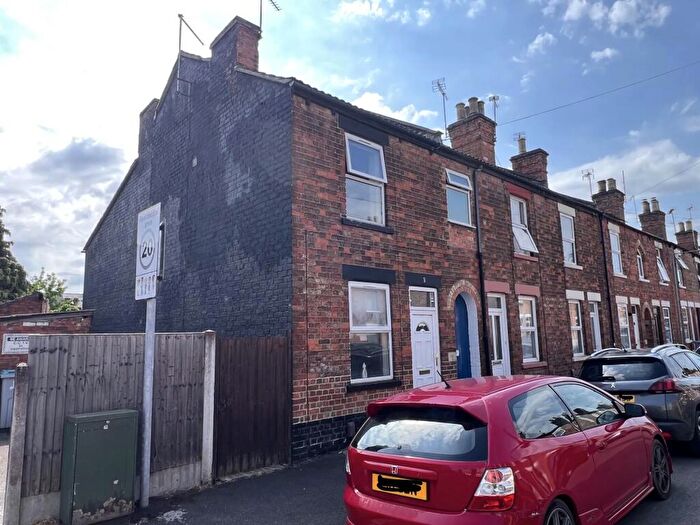 2 Bedroom End Of Terrace House For Sale In Harcourt Street, Newark, Nottinghamshire., NG24