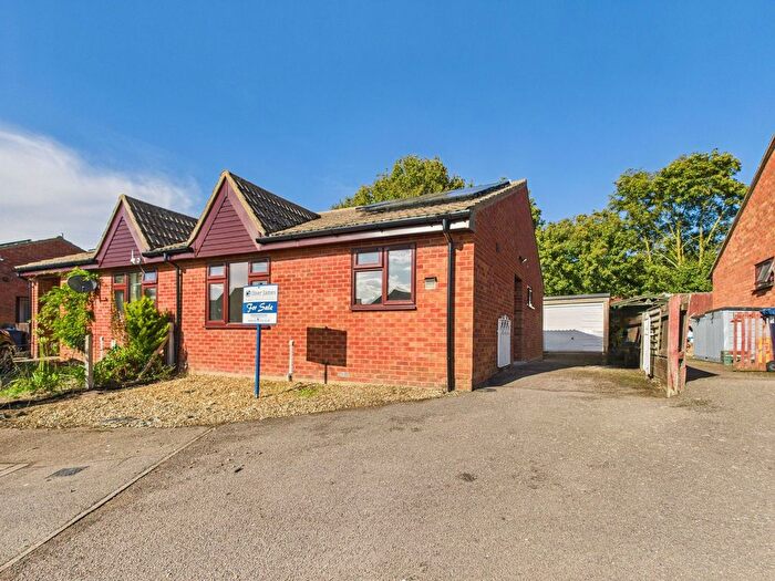 2 Bedroom Semi-Detached Bungalow For Sale In Hunters Way, Kimbolton, Cambridgeshire., PE28