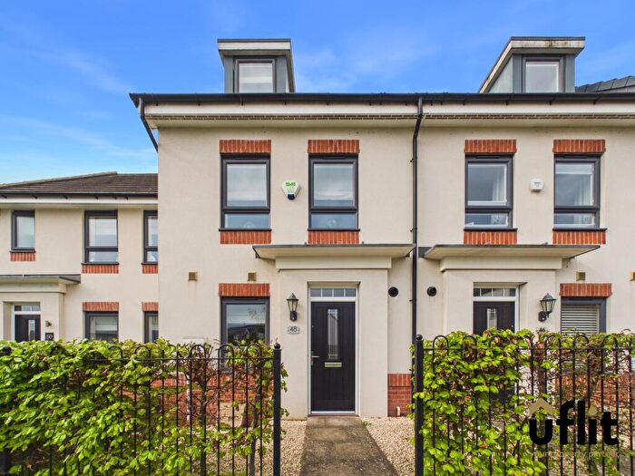4 Bedroom Town House For Sale In Oak Dene Way, Waverley, Rotherham, S60
