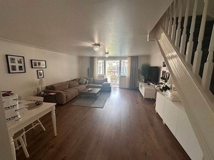 3 Bedroom Terraced House To Rent In Barrass Close, Enfield, EN3