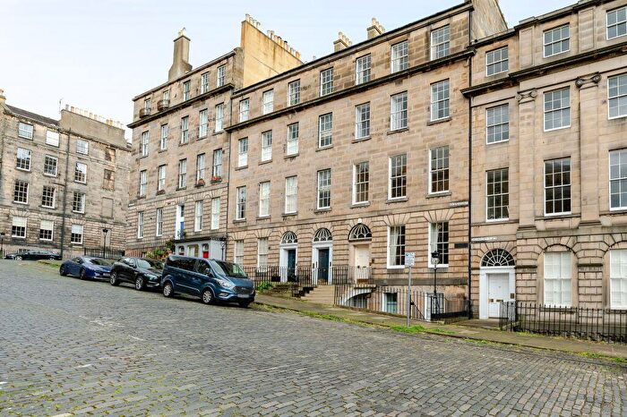 3 Bedroom Flat For Sale In / Nelson Street, New Town, Edinburgh, EH3