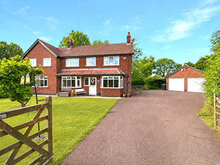 5 Bedroom Detached House For Sale In Longford Lane, Longford, DE6