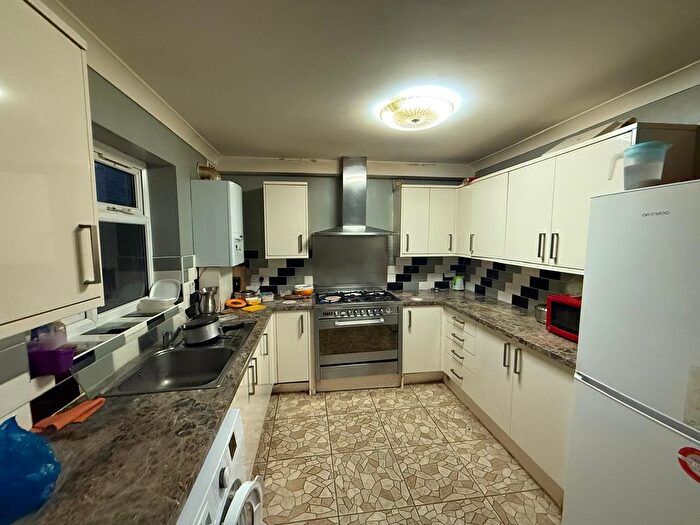 4 Bedroom Terraced House To Rent In Rutland Road, Ilford, IG1