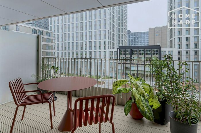 1 Bedroom Flat To Rent In Coppermaker Square, Stratford, E20