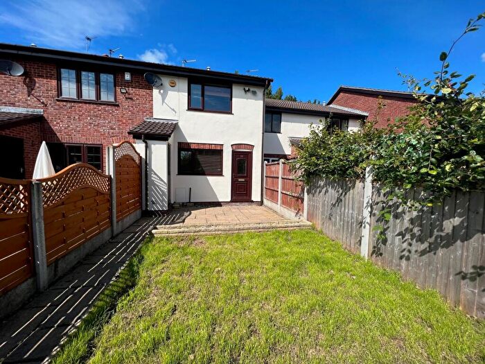 2 Bedroom Mews To Rent In Badgers Walk East, Lytham, FY8