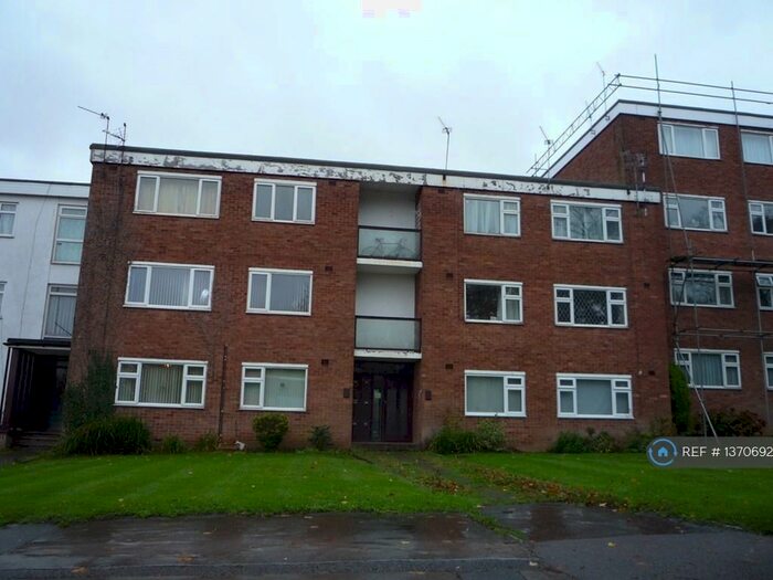 2 Bedroom Flat To Rent In Warwick Road, Coventry, CV3