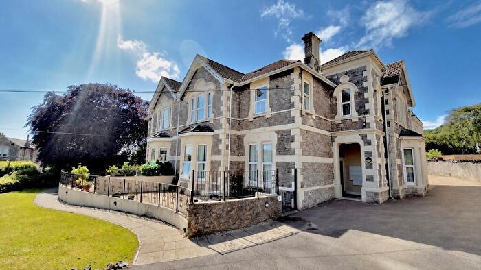2 Bedroom Apartment For Sale In Penthouse Apartment, Kew Road, Weston-super-Mare, BS23