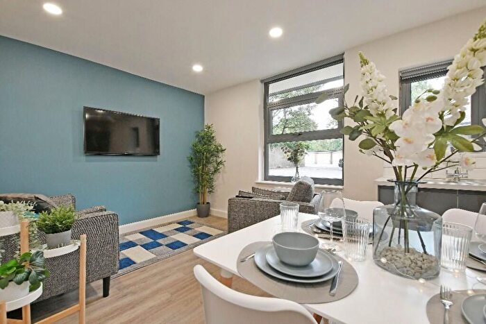 2 Bedroom Flat To Rent In Broomgrove Road, Broomgrove Gardens, S10