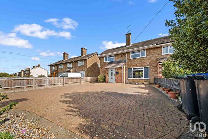 4 Bedroom Semi-detached House For Sale In Longfield Road, Littleport, Cambridgeshire, CB6