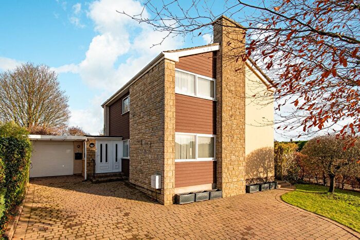 4 Bedroom Detached House For Sale In Lime Grove, Bristol, BS35