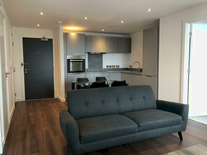 2 Bedroom Apartment To Rent In Allegro Queensway, Birmingham, B4