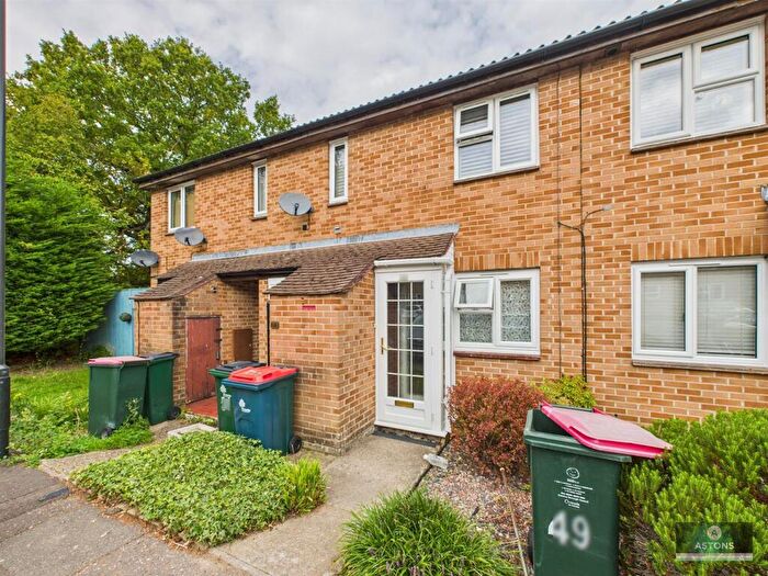 1 Bedroom Maisonette To Rent In St. Sampson Road, Crawley, RH11