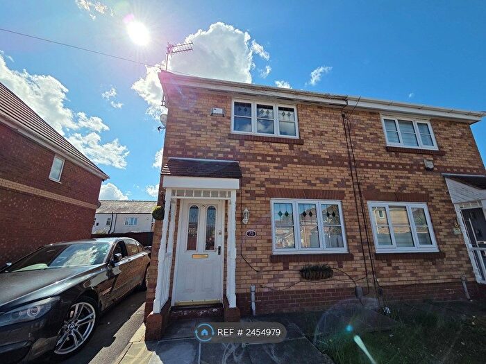 3 Bedroom Semi-Detached House To Rent In Worsley Street, Swinton, Manchester, M27