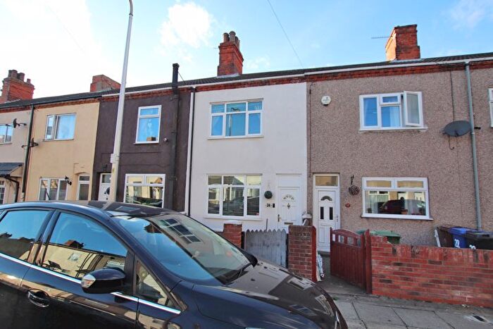 3 Bedroom Terraced House For Sale In Fraser Street, Grimsby, DN32