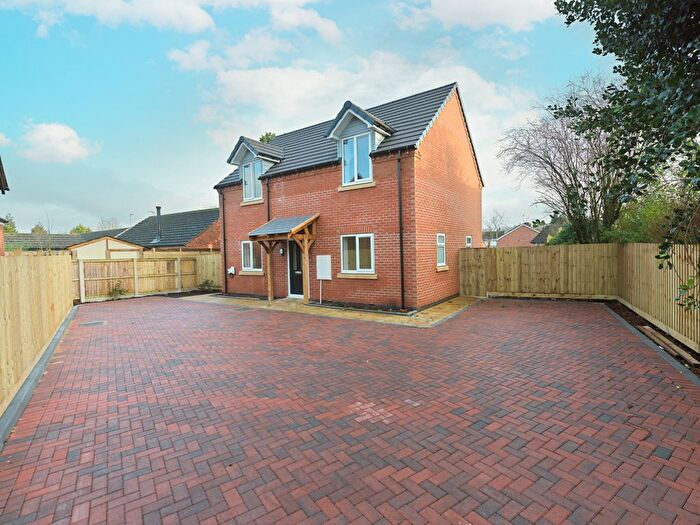 3 Bedroom Detached House For Sale In , Shrewsbury Road, Market Drayton, Shropshire, TF9