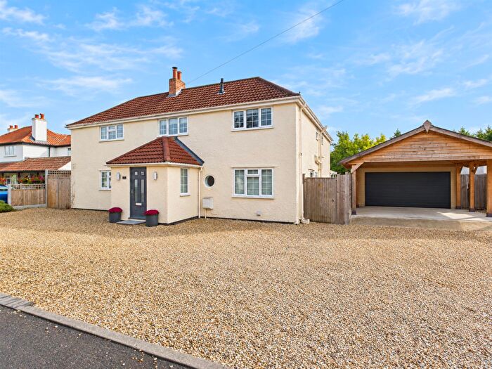 5 Bedroom Detached House For Sale In Homecroft Drive, Uckington, GL51