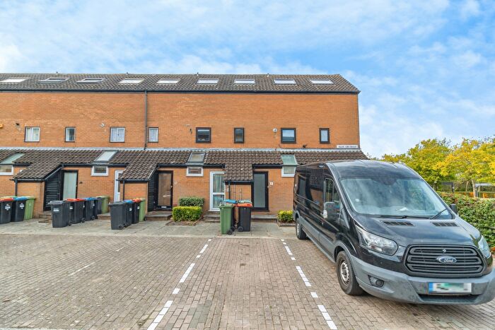 1 Bedroom House To Rent In North Thirteenth Street, MK9