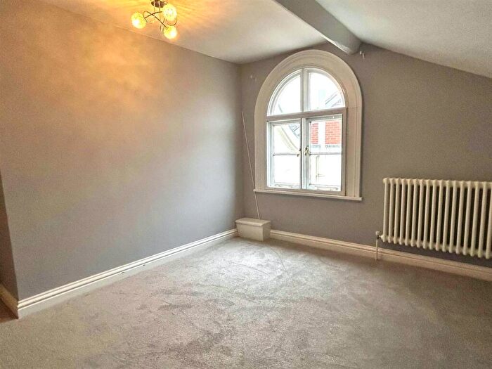 2 Bedroom Apartment To Rent In York Road, Edgbaston, Birmingham, B16