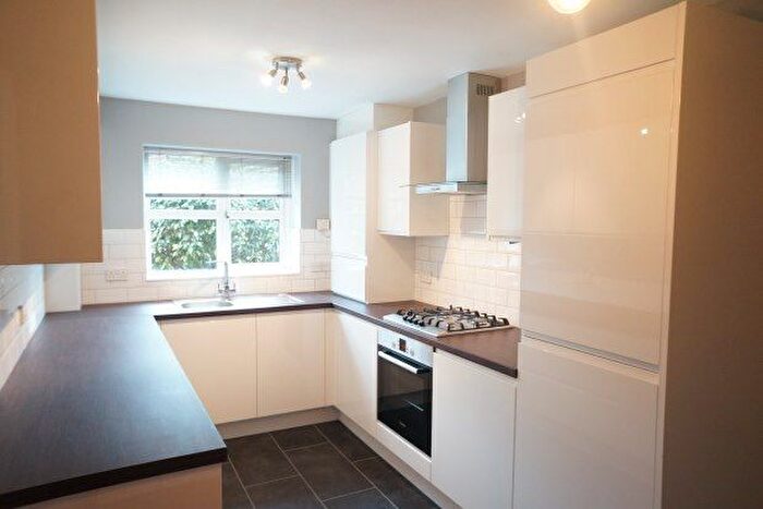 2 Bedroom Mews To Rent In Palatine Road, Manchester, M20