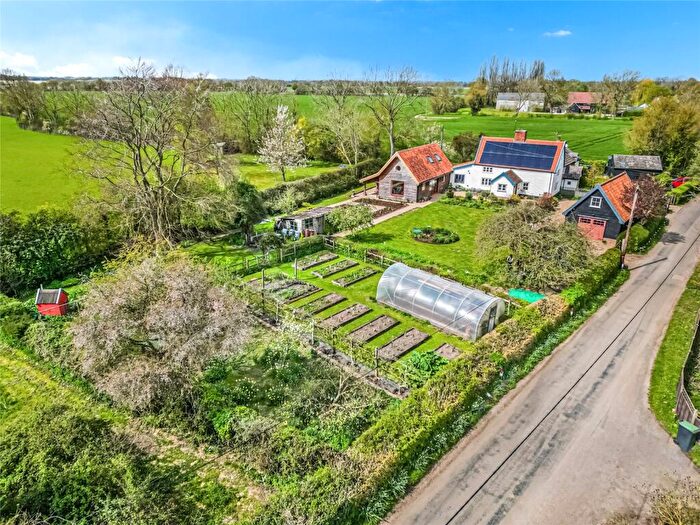 4 Bedroom Semi Detached House For Sale In Charles Tye, Ringshall, Stowmarket, Suffolk, IP14