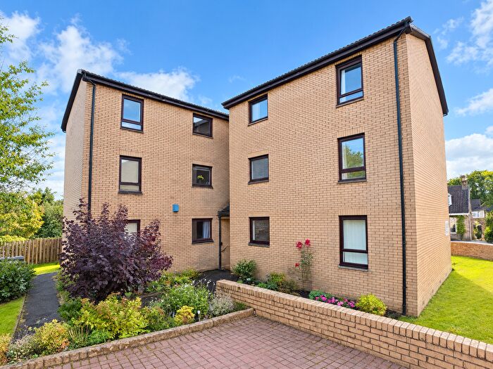 2 Bedroom Flat For Sale In Martin Court, Hamilton, ML3