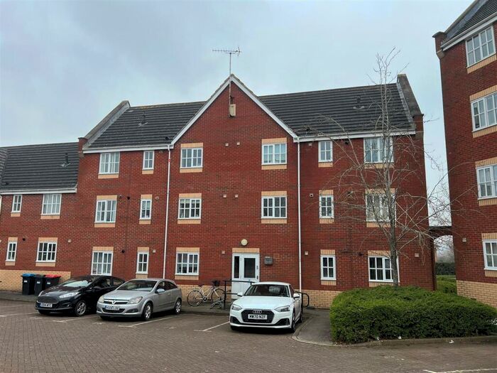 2 Bedroom Flat To Rent In Knaresborough Court, Bletchley, MK3