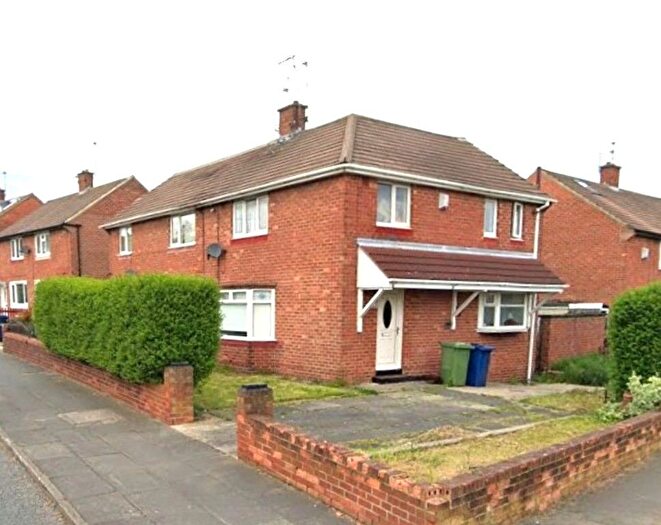 3 Bedroom Semi-Detached House To Rent In Ravenswood Square, Sunderland, SR5