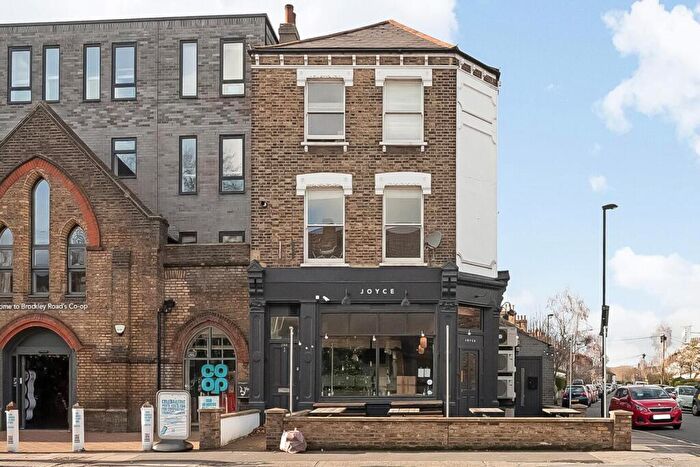 1 Bedroom Apartment For Sale In Brockley Road, Brockley, London, SE4