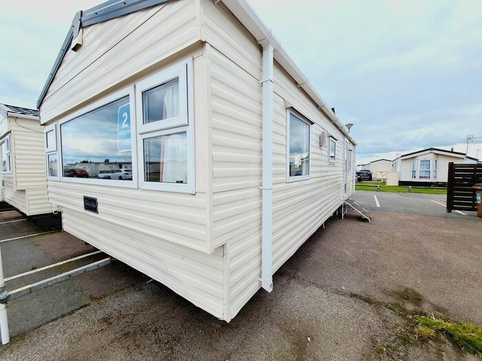 2 Bedroom Mobile/park Home To Rent In Beach Road, St. Osyth, Clacton-On-Sea, Essex, CO16