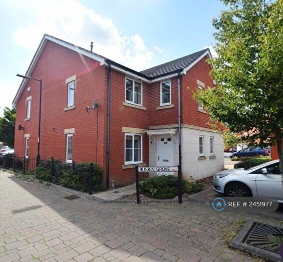 2 Bedroom End Of Terrace House To Rent In Ruskin Grove, Bristol, BS7