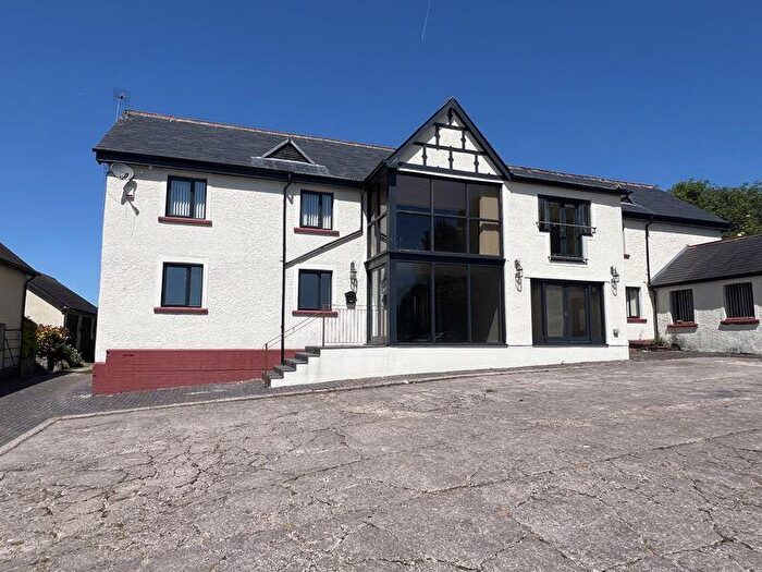 5 Bedroom Detached House For Sale In Barn At Gadairwen House, Peterston Road, Groesfaen, CF72