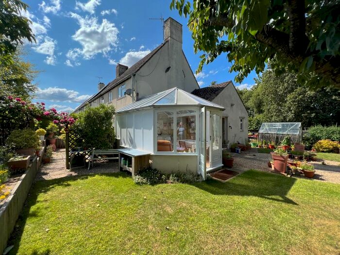3 Bedroom End Of Terrace House For Sale In Woodview Estate, Frampton Mansell, GL6