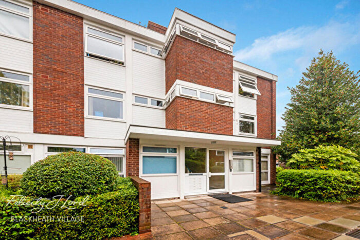 2 Bedroom Apartment For Sale In Sweyn Place, London, SE3
