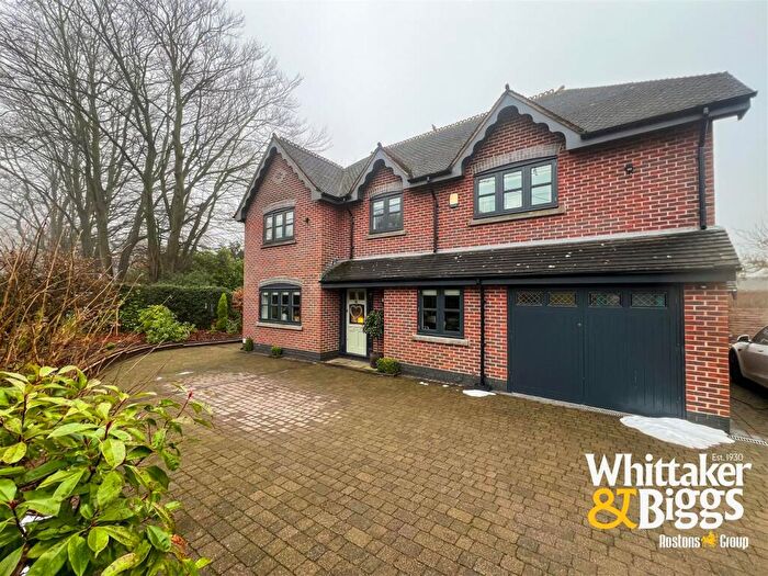 4 Bedroom Detached House For Sale In Light Oaks Avenue, Light Oaks, ST2