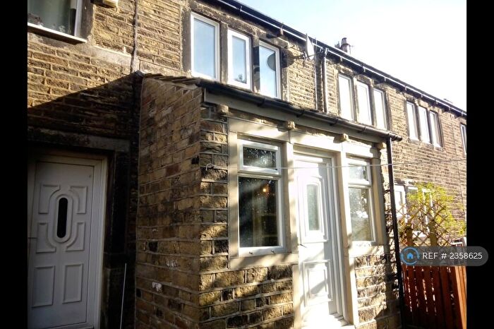 2 Bedroom Terraced House To Rent In Red Lane, Meltham, Holmfirth, HD9
