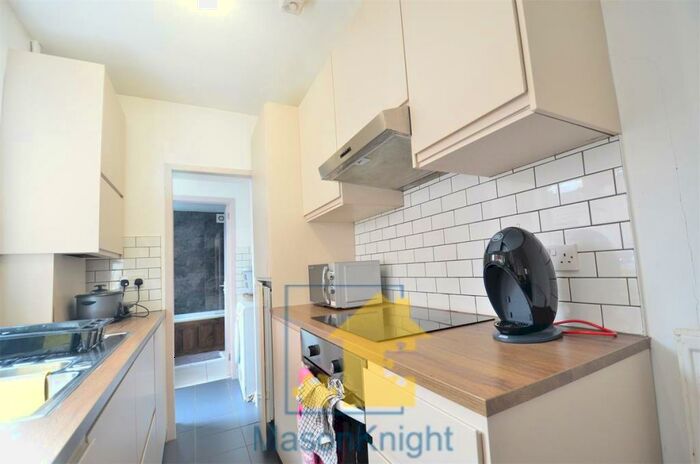 4 Bedroom End Of Terrace House To Rent In Student Property - Westminster Road Selly Oak, Birmingham, B29