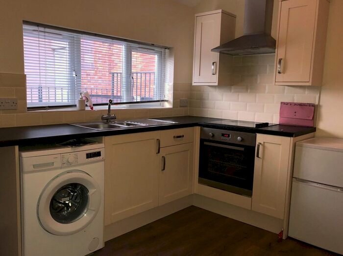 Studio To Rent In High Street, Erdington, Birmingham B23