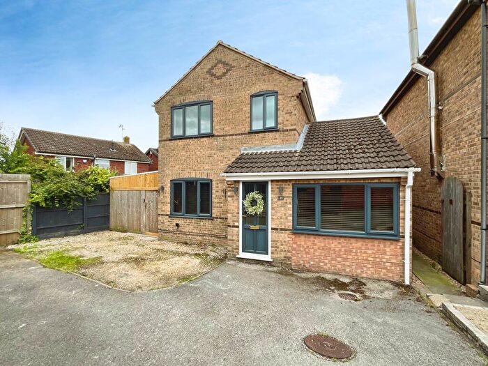 3 Bedroom Detached House For Sale In Robina Drive, Giltbrook, Nottingham, NG16