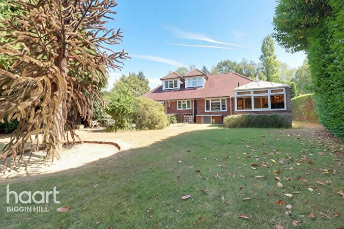 4 Bedroom Detached House For Sale In Luxted Road, Downe, BR6