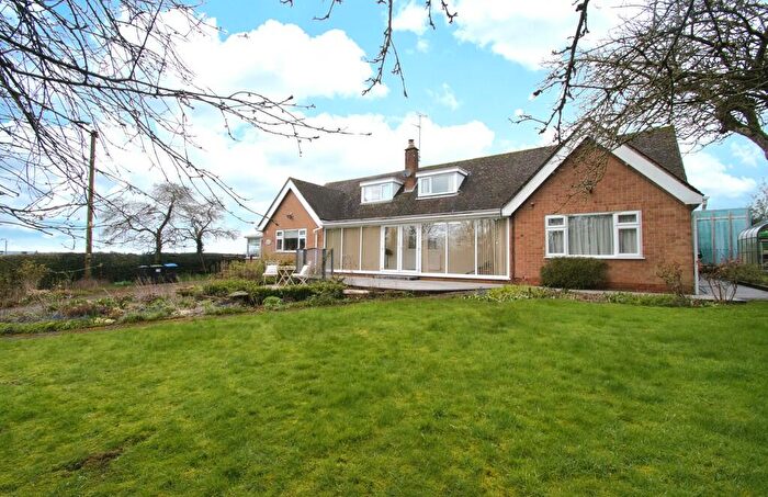 3 Bedroom Detached House For Sale In Roston, Ashbourne, DE6