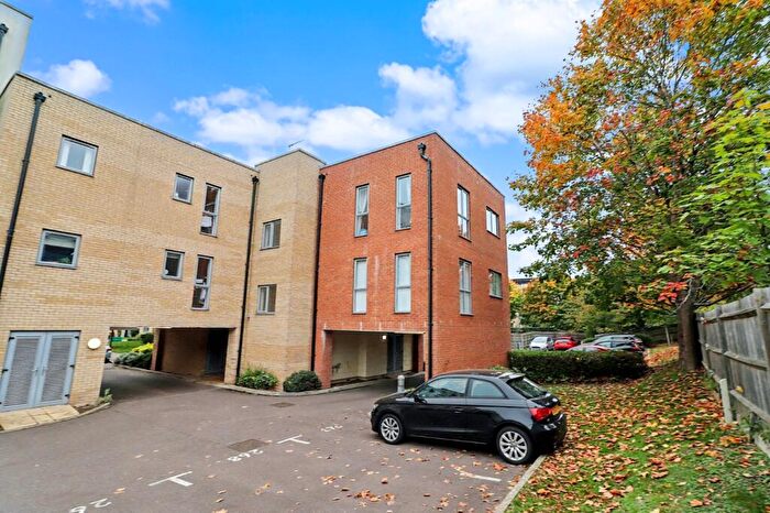 1 Bedroom Apartment For Sale In Admiral Drive, Stevenage, Hertfordshire, SG1