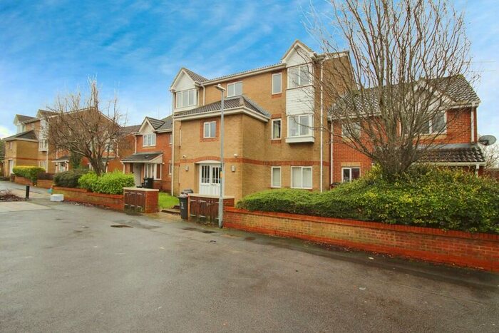 1 Bedroom Apartment To Rent In Barnum Court, Rodbourne, Swindon, SN2