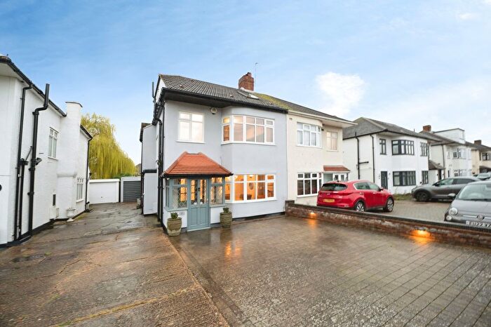 4 Bedroom Semi Detached House For Sale In Redden Court Road, Romford, RM3