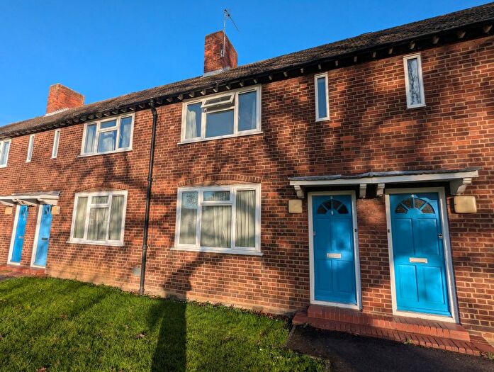 2 Bedroom End Terrace House To Rent In The Crescent, Bedford, MK43