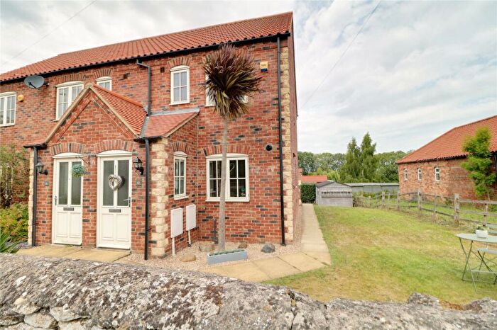 2 Bedroom End Of Terrace House For Sale In Dovecote Close, Snitterby, Gainsborough, Lincolnshire, DN21