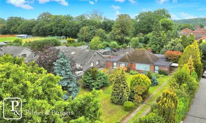 4 Bedroom Bungalow For Sale In Folly Lane, Copdock, Ipswich, Suffolk, IP8