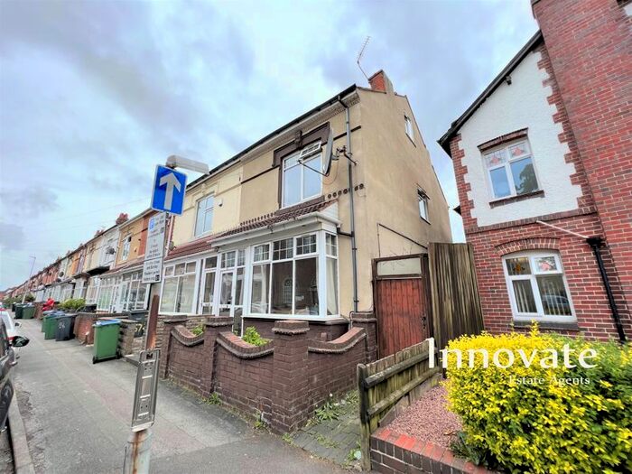 4 Bedroom End Of Terrace House To Rent In Poplar Road, Bearwood, Smethwick, B66